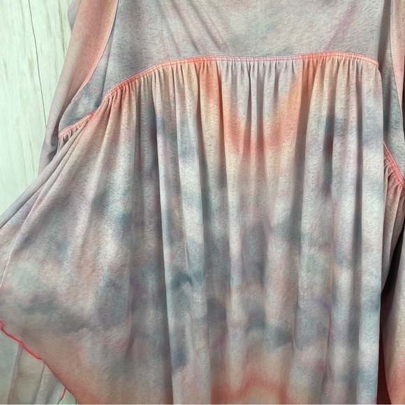 Free People pink and purple open sleeve bohemian blouse Medium - Picture 9 of 12
